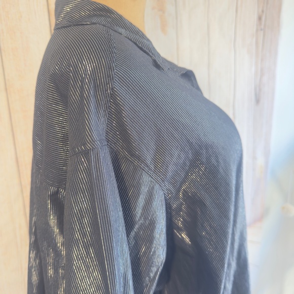 GAP - The Big Shirt- Oversized Tunic, Black & Silver Stripes- Women’s XL - Picture 3 of 10